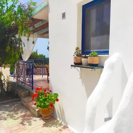 Lontos Village *