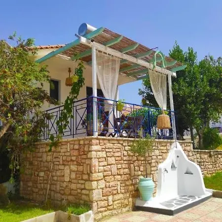 Lontos Village *