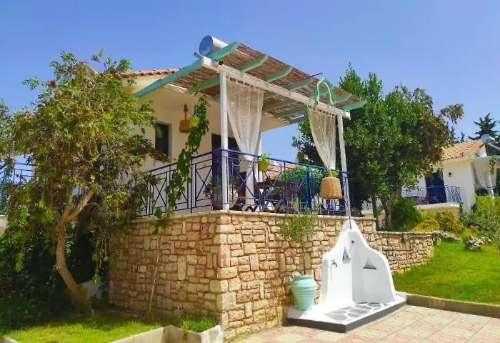 Lontos Village *